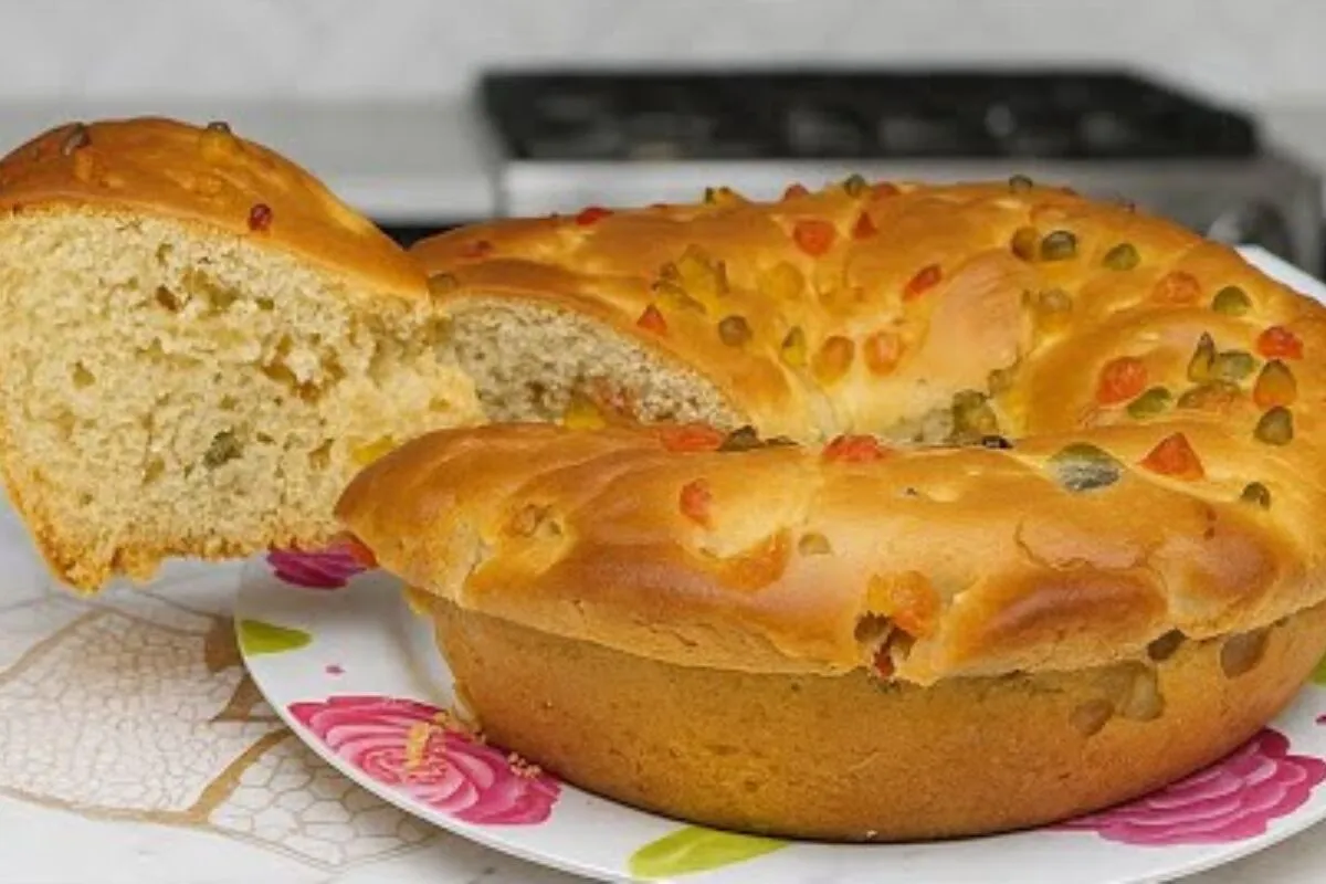 Panetone de travessa feito no liquidificador: sobremesa de N