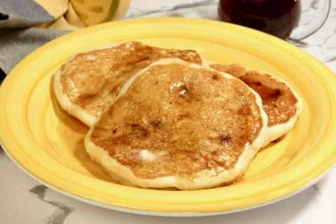 Panqueca de aveia com banana totalmente vegana, levinha, sau
