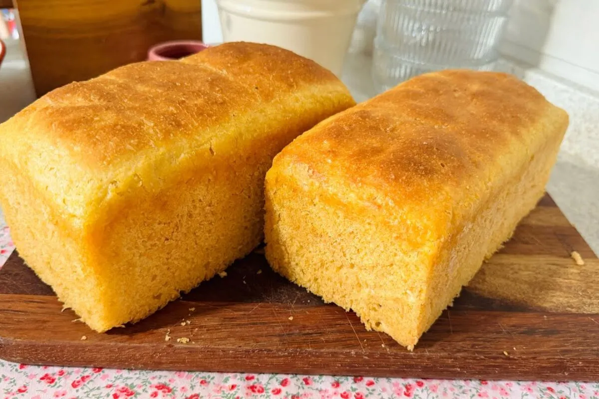 Pão caseiro colonial super macio, um pão quentinho e saboros