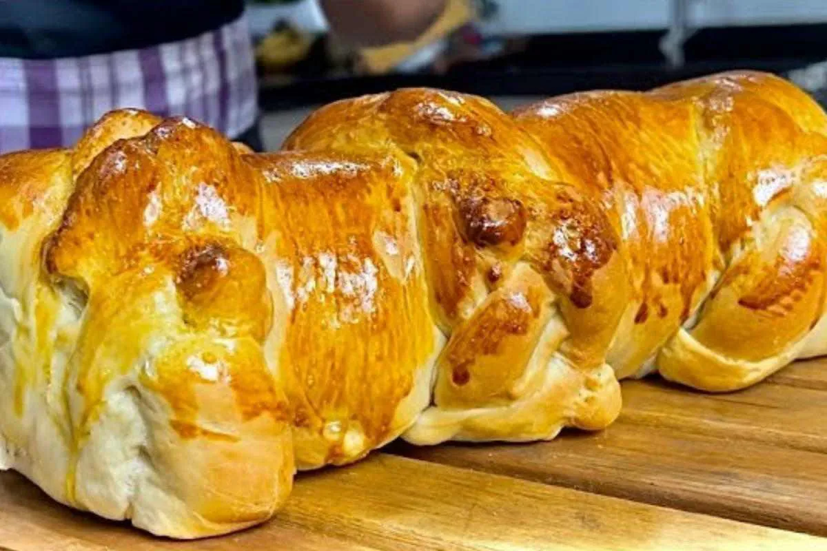 Pão caseiro de 1 ovo só delicioso para servir no café da man