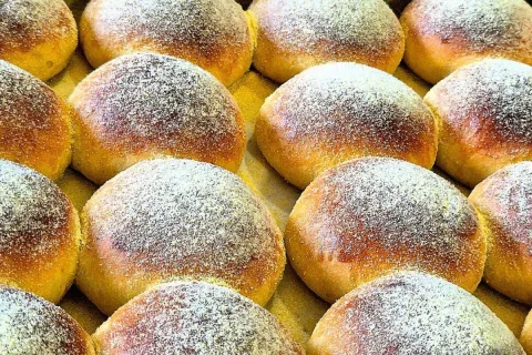 Pão caseiro de milho: faça assim e eles ficarão fofinhos e s