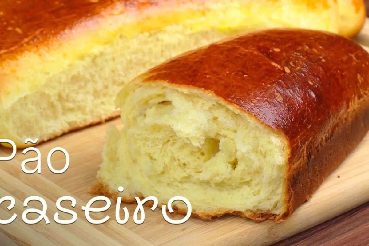 Pão caseiro fofinho feito com ingredientes simples e econômi