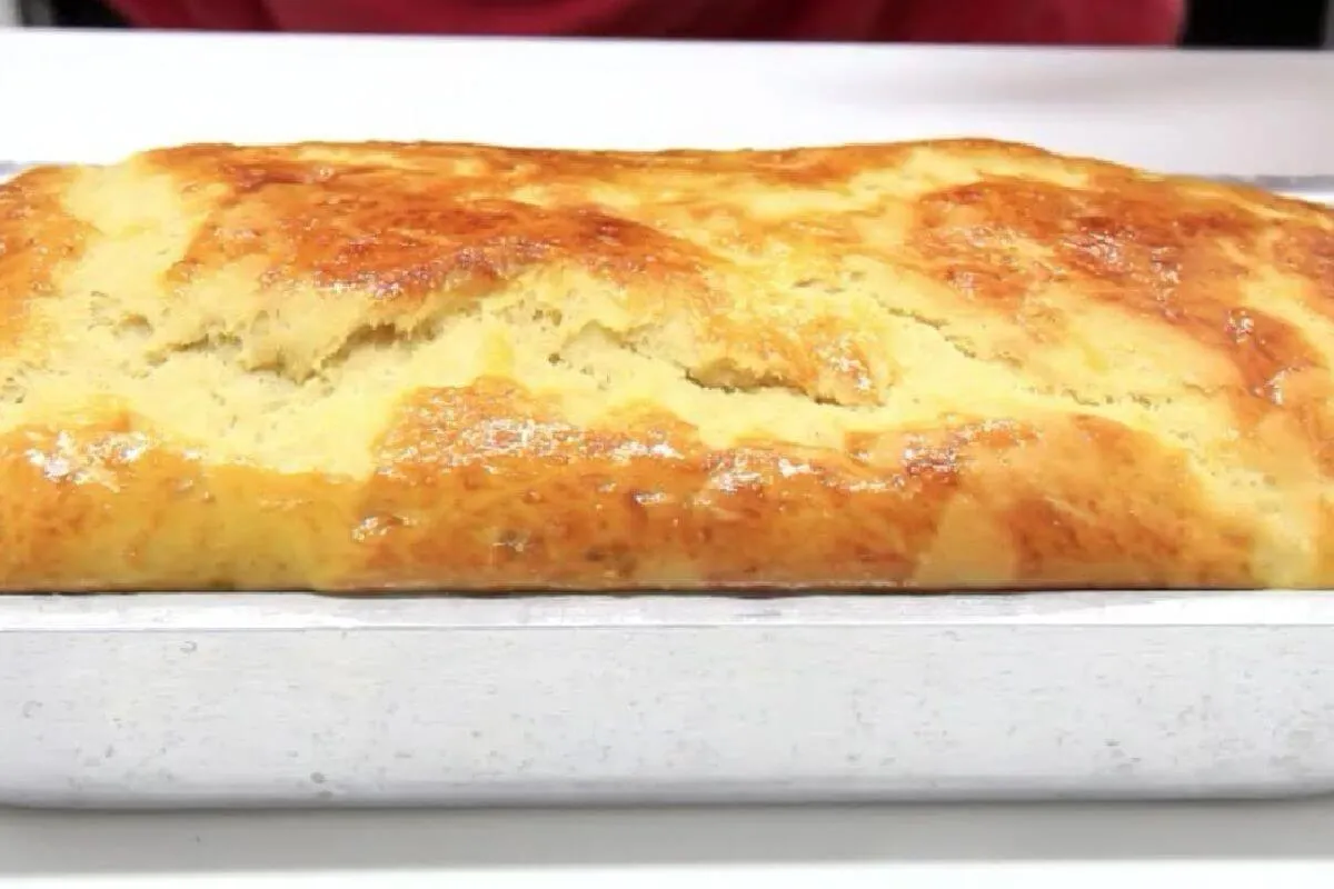 Pão caseiro salgado que não precisa sovar e fica uma delícia