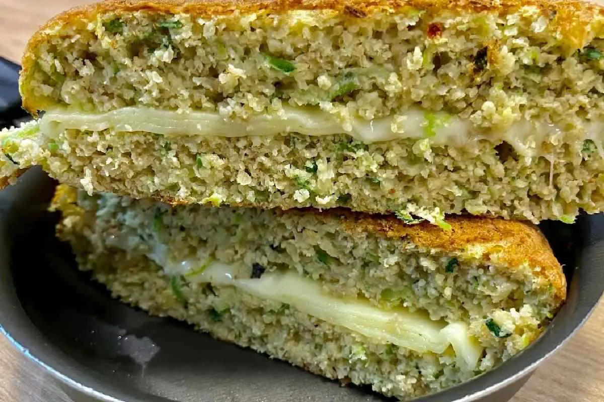 Pão de aveia para o café da manhã bem nutritivo e saboroso