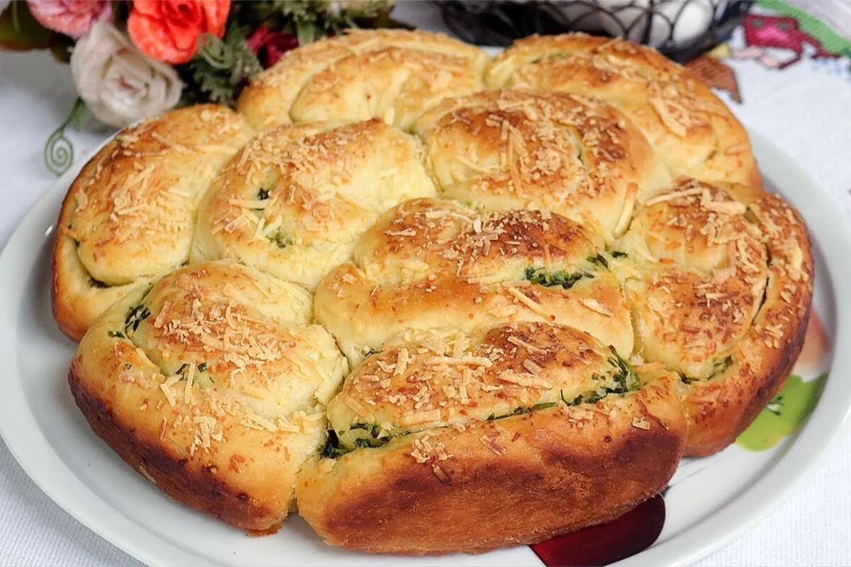 Pão de manteiga com alho  muito fofinho, um  pão aromático q