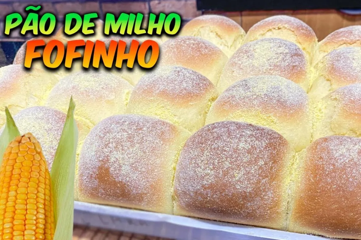 Pão de milho fofinho da roça muito gostoso para comer com um