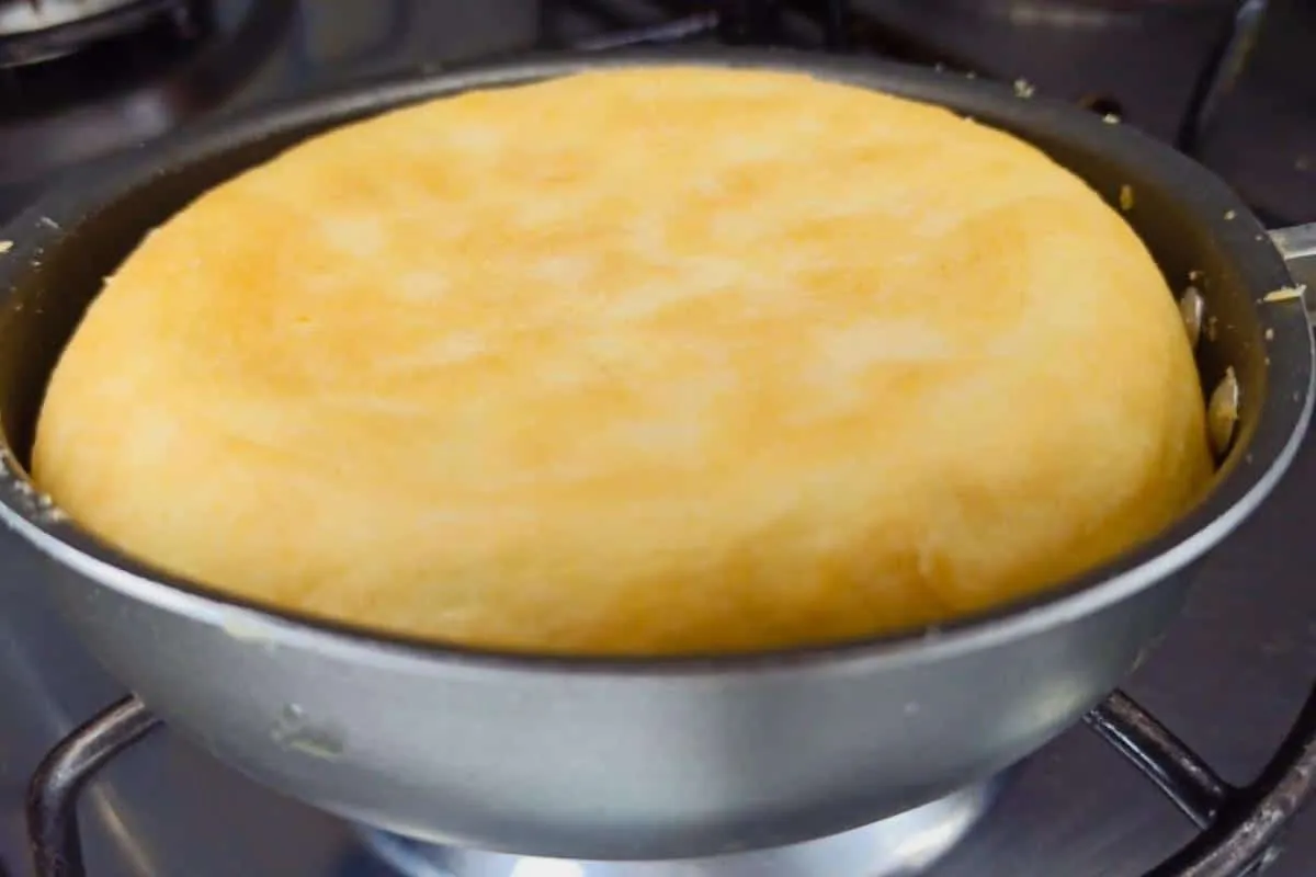 Pão de tapioca de frigideira para inovar no seu café da manh