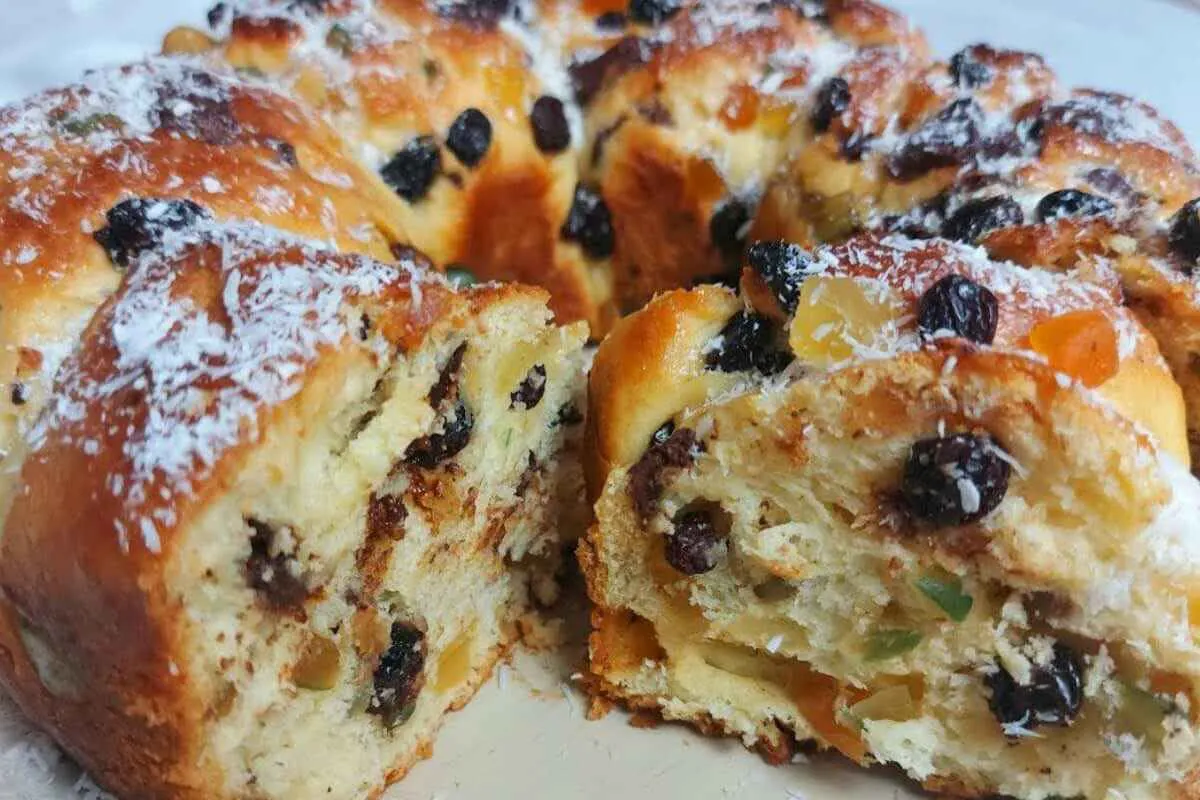 Pão doce de páscoa super fofinho e macio para o café da manh