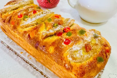 Pão folhado de banana essa massa fica deliciosa e  o melhor 