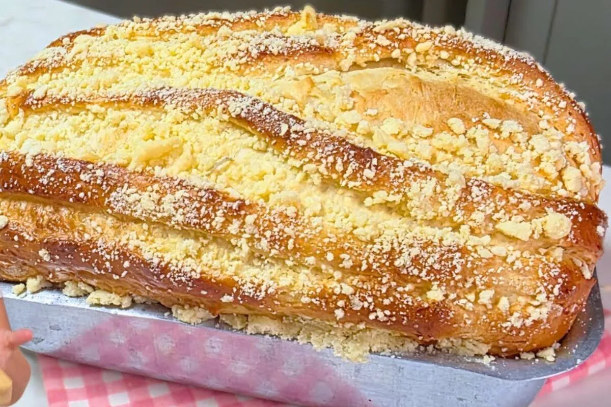 Pão Recife caseiro, que fica fofinho e é uma ótima opção par