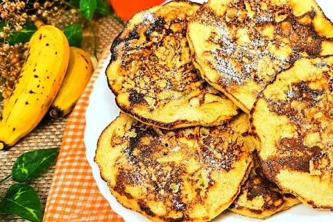 Pãozinho de banana rápido feito na frigideira para garantir 