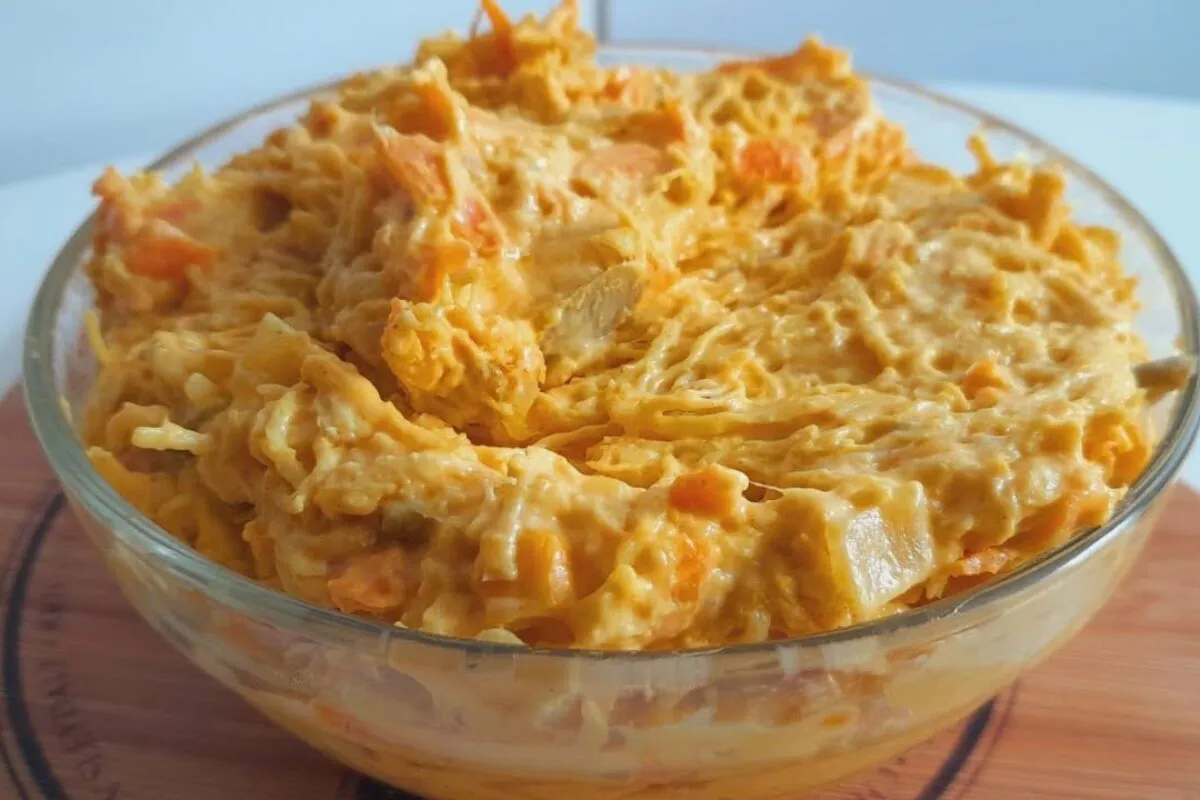 Patê de frango: cremoso, fácil de preparar e ótimo para serv