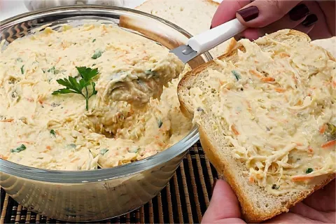 Patê de frango para lanches e sanduíches naturais uma delíci