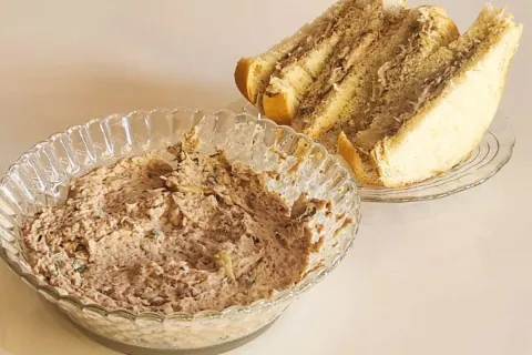 Patê de sardinha super fácil e rápido de preparar, para serv