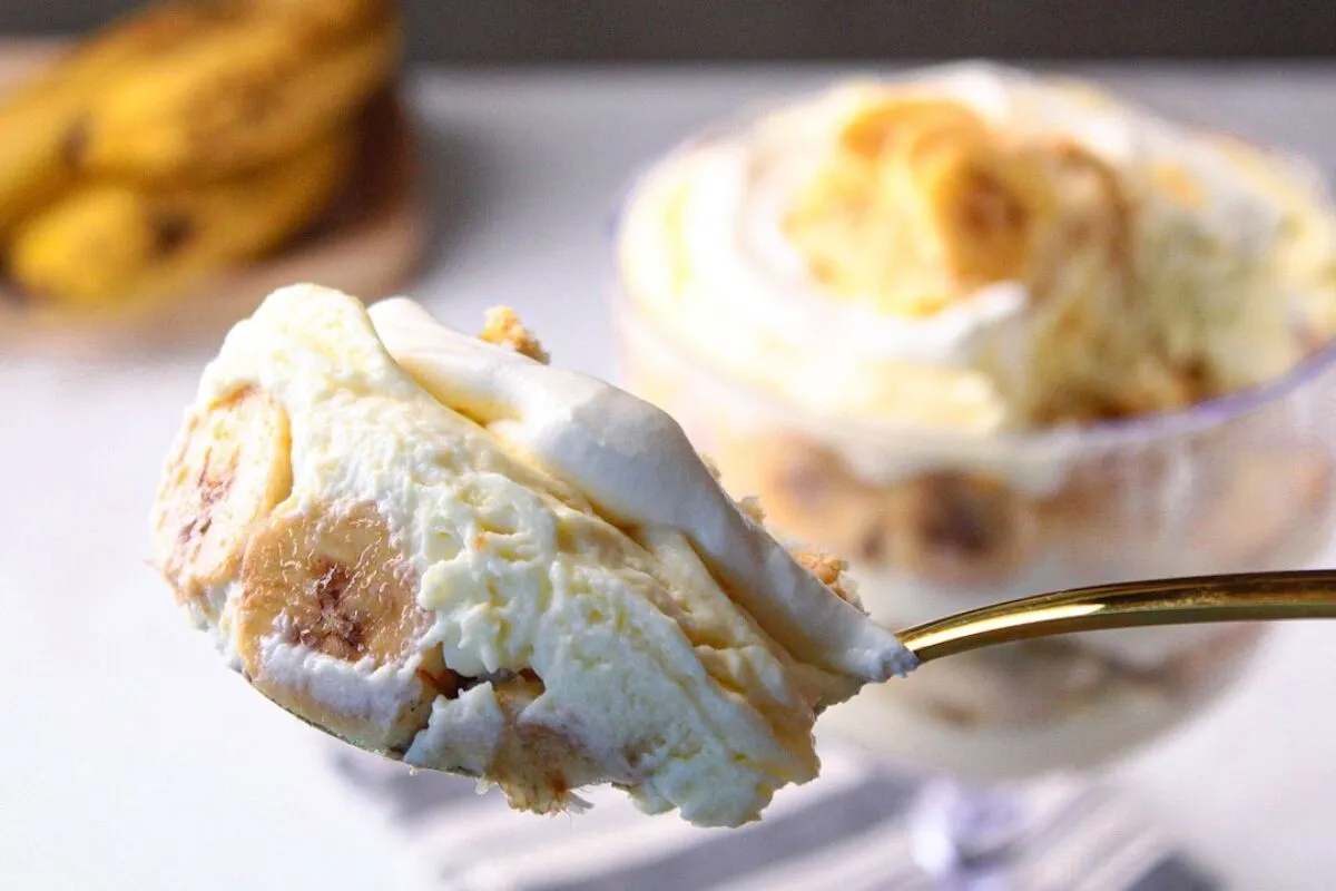 Pavê de banana americano ou banana pudding, que é pura cremo