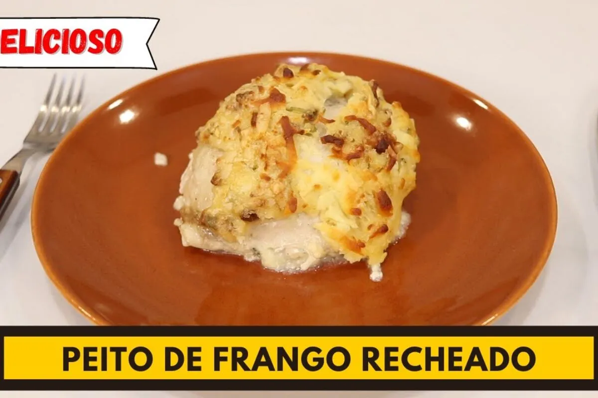 Peito de frango recheado com batata e bacon, uma sugestão de