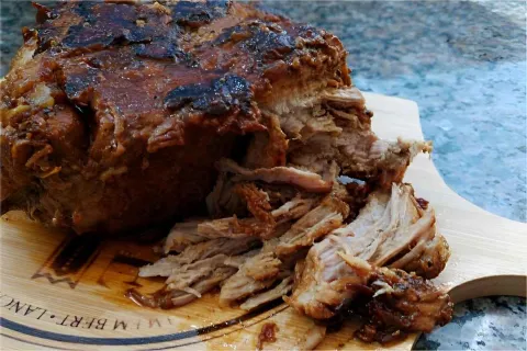 Pernil assado na panela de pressão bem temperadinho fica pro