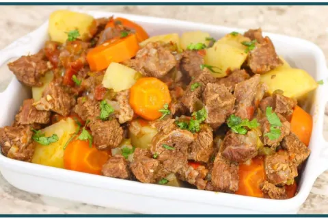 Picadinho de carne rápido e fácil de fazer para seu jantar o