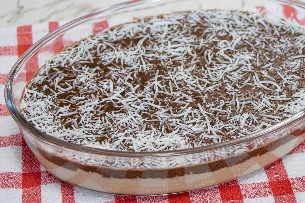 Prestígio cremoso gelado feito sem precisar de fogão, uma so