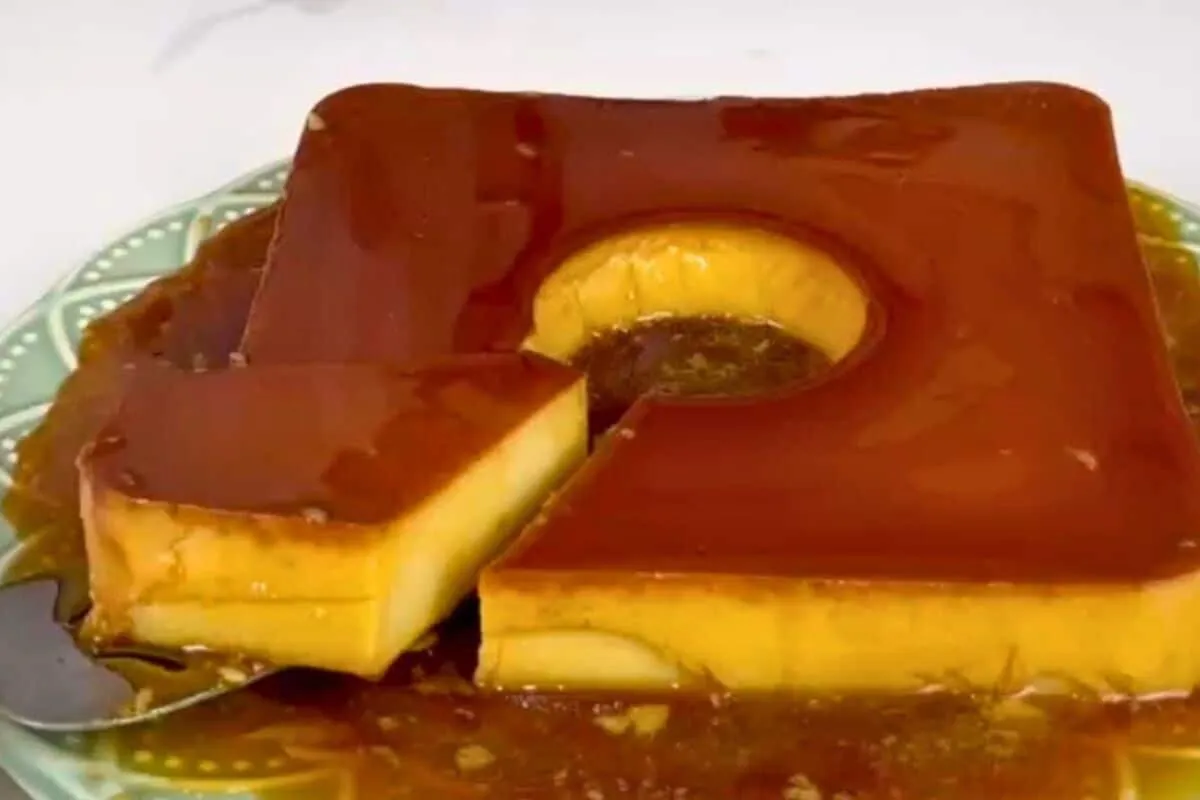 Pudim cremoso: o mais fácil da vida que fica pronto em minut