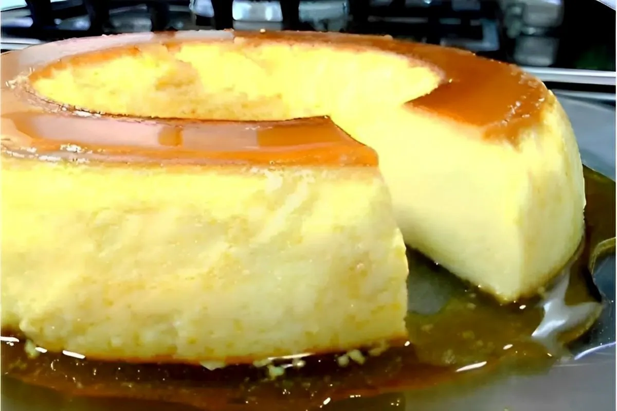 Pudim de 10 minutos é só bater os ingredientes no liquidific