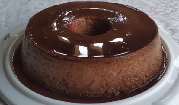 Pudim de Chocolate em Barra com 4 Ingredientes