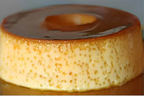 Pudim de geladeira em 10 minutos é só bater os ingredientes 