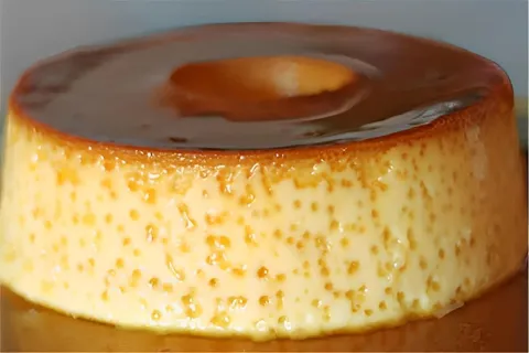 Pudim de geladeira sem ovos e que não vai ao forno é só bate