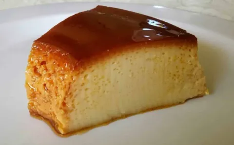 Pudim de leite condensado com furinhos maravilhoso igual vov