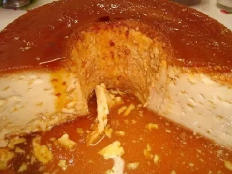 Pudim de Leite Moça Furadinho