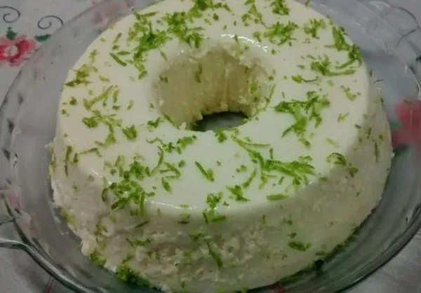 Pudim de Limão com Leite Condensado