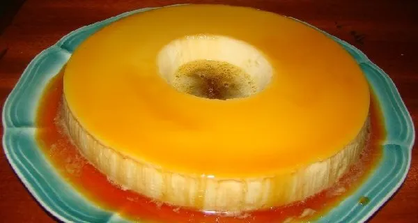 Pudim de Maria Mole com Leite de Coco