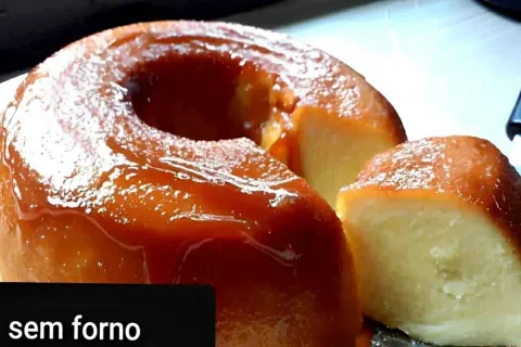 Pudim de pão que não vai ao forno muito fácil de fazer e fic