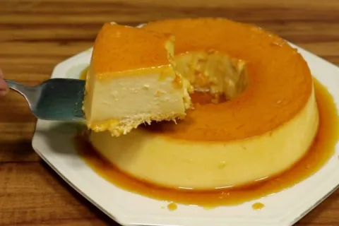 Pudim gourmet super cremoso e irresistível, feito com simpli