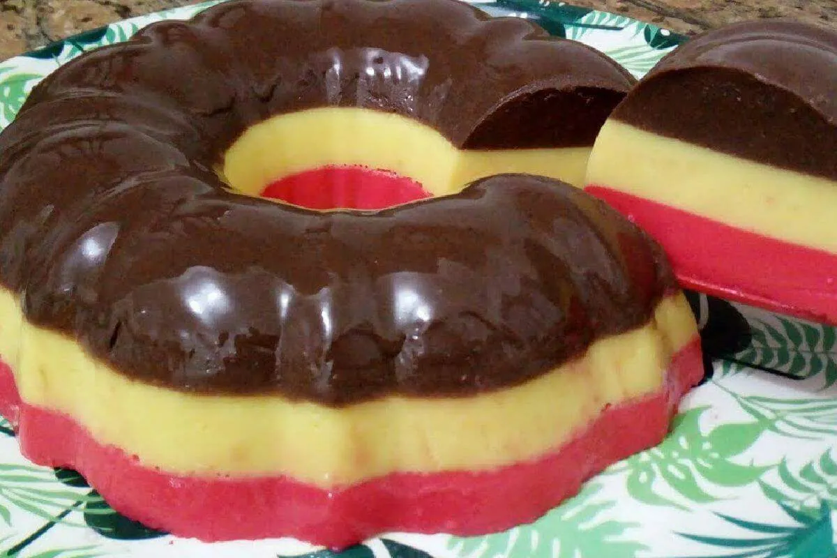 Pudim napolitano que não precisa de forno nem vai ovo na rec