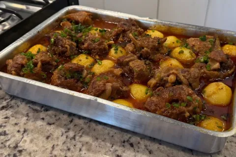Rabada de forno com batata: o prato principal delicioso e co