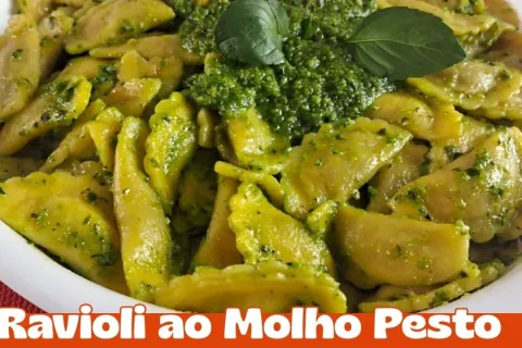 Ravioli ao molho pesto super fácil de fazer e com sabor incr