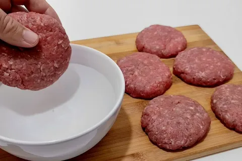 Receita com carne moída empanada deliciosa e perfeita pra co