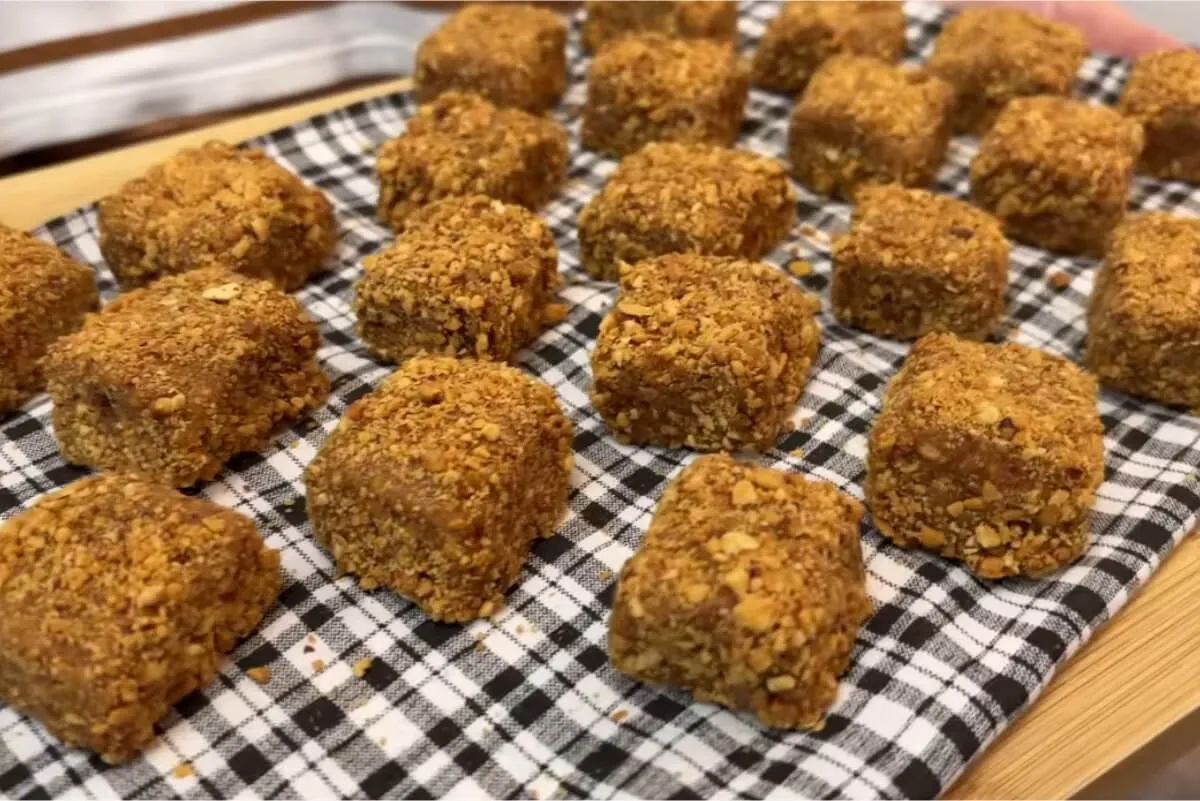 Receita de doce de amendoim com apenas 3 ingredientes e que