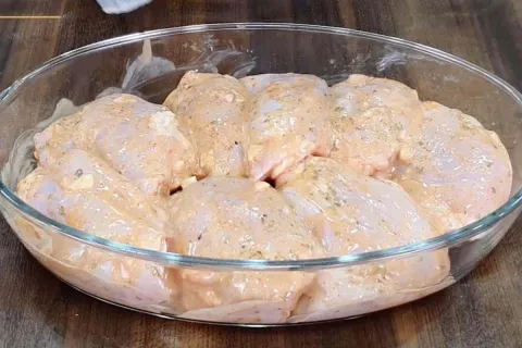 Receita de frango com maionese para fazer e arrasar no almoç