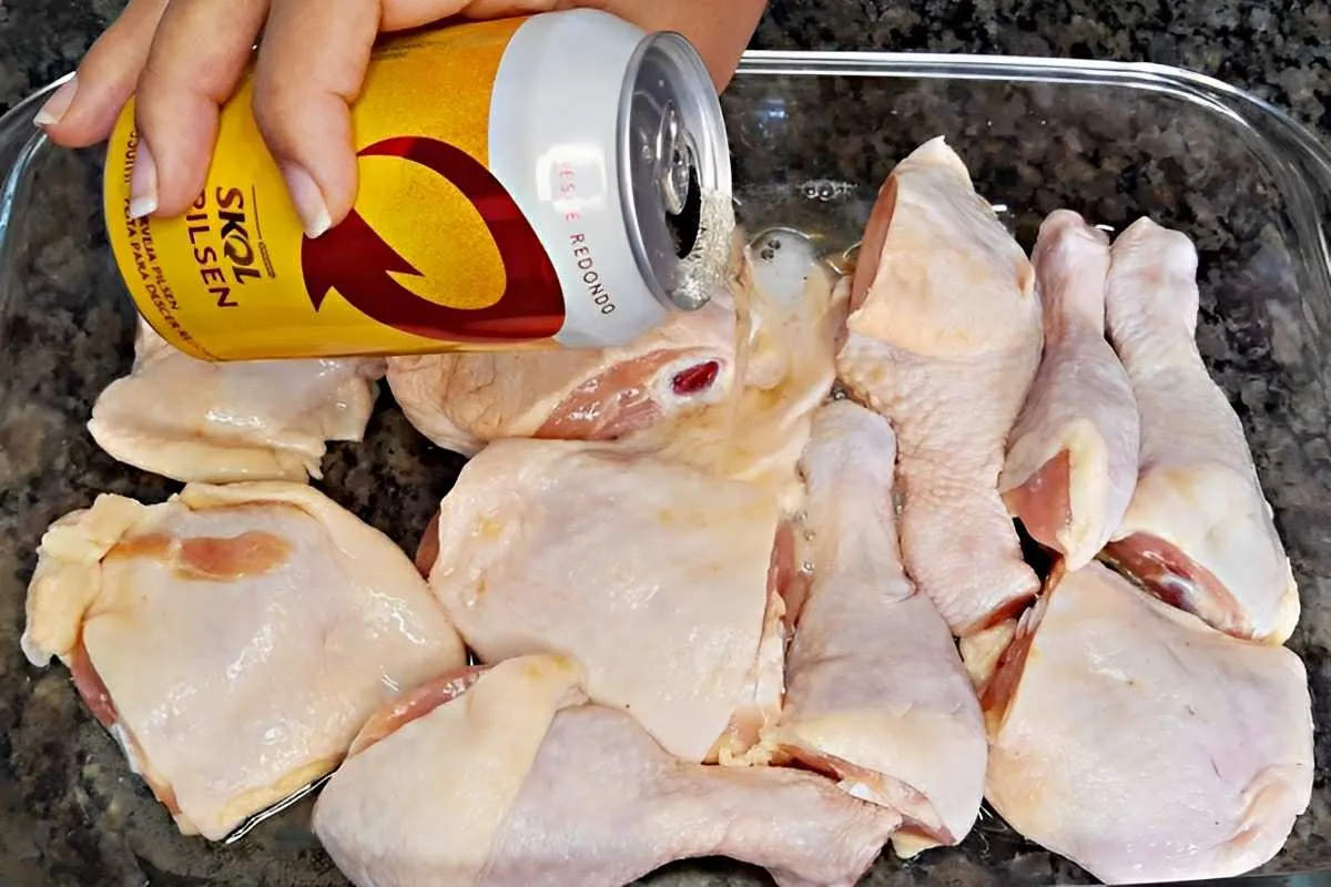 Receita de frango de restaurante bem úmido e saboroso para o
