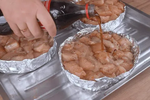 Receita de frango de restaurante que fica suculento e muito 