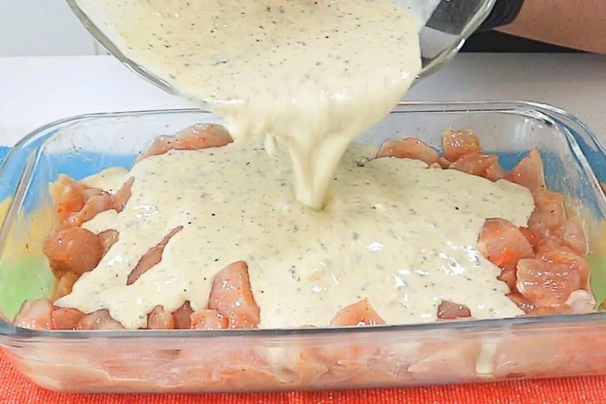 Receita de frango no forno que fica um espetáculo e todo me