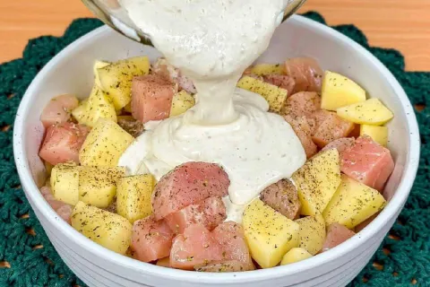 Receita deliciosa de frango com batata que sua família vai t