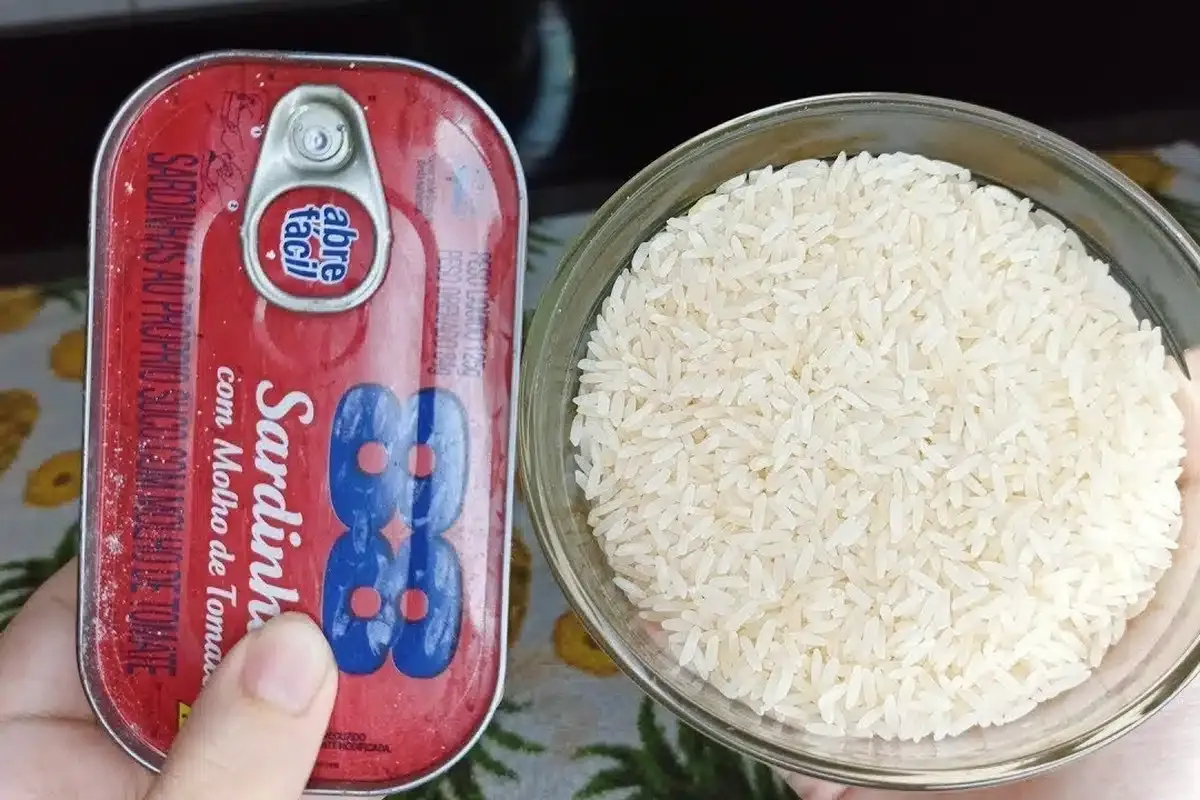 Receita fácil e deliciosa de almoço com sardinha que faço qu