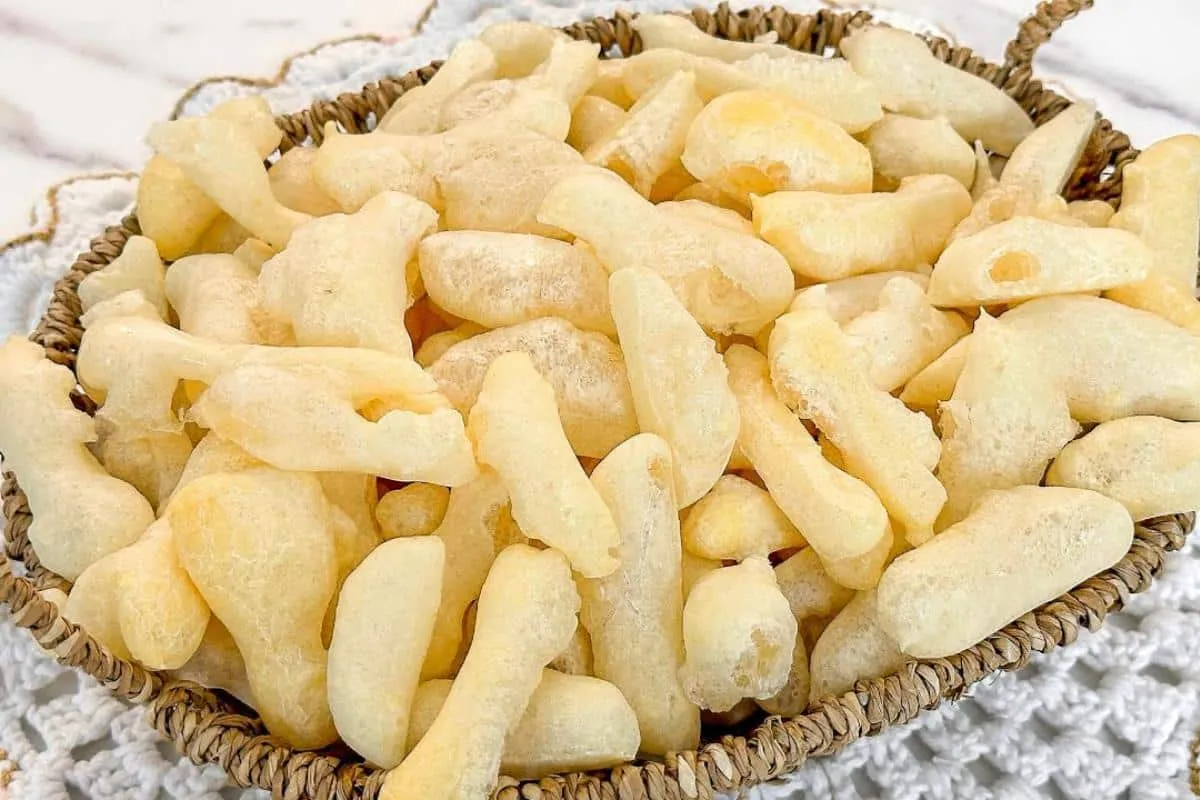 Receita sem ovo e sem leite de biscoito de polvilho que é um