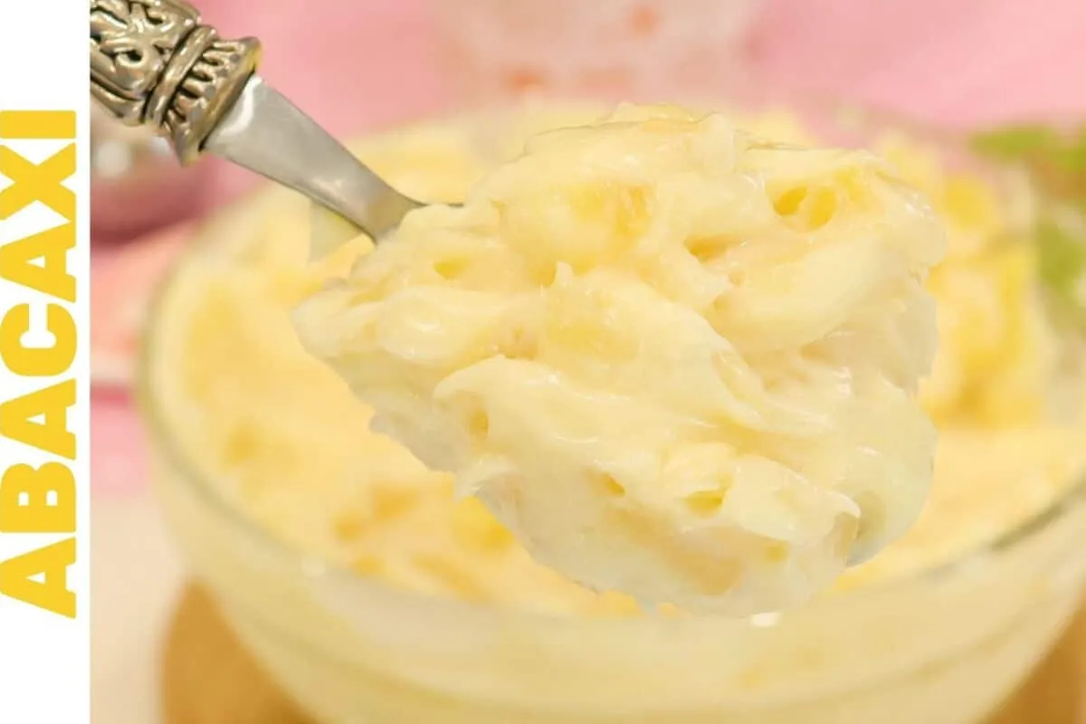 Recheio de abacaxi com 4 leites: super cremoso e estruturado