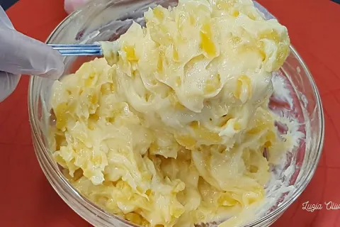 Recheio de abacaxi consistente para rechear bolos tortas e t