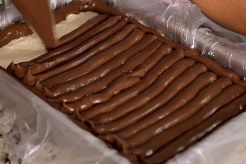 Recheio de brigadeiro especial para bolos tortas e sobremesa