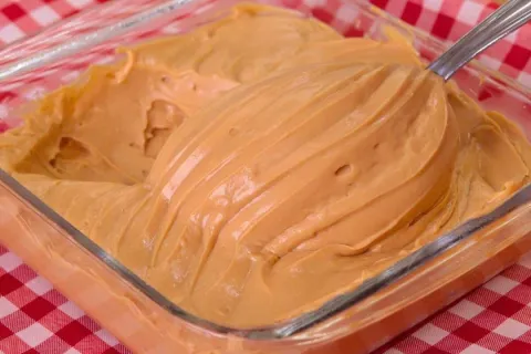 Recheio de doce de leite tipo creme belga doce na medida cer